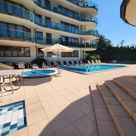 Ferienwohnung Kristoff Plaza Trencianske Teplice Trenčín Exterior foto